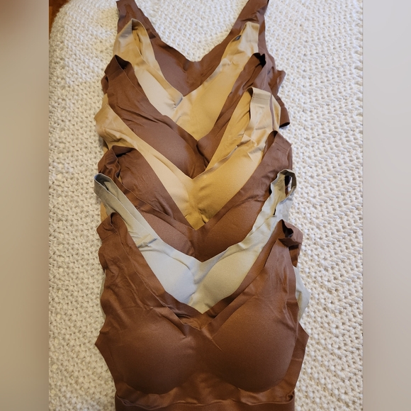 Set Of 7 Soma Enbliss Bralette Seamless Bras - Picture 6 of 7